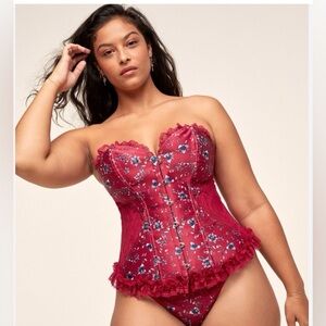 Adore Me Red and Blue Lace Bra with Sweetheart Neckline